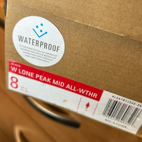 Altra Shoes - Water proof boots